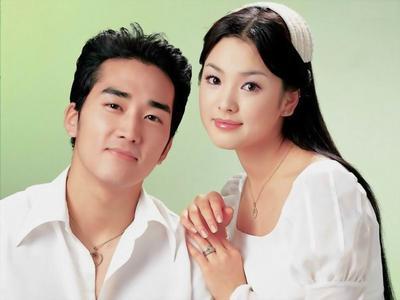 Video Romantic moments from Asian dramas