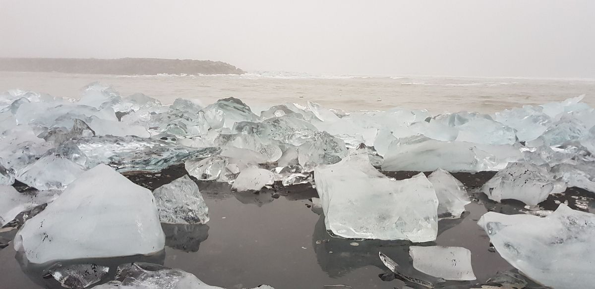 A Journey Through Iceland’s Stunning Landscapes